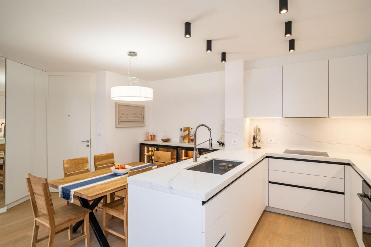 Apartment Villa Claudia ดูบรอฟนิก ภายนอก รูปภาพ
