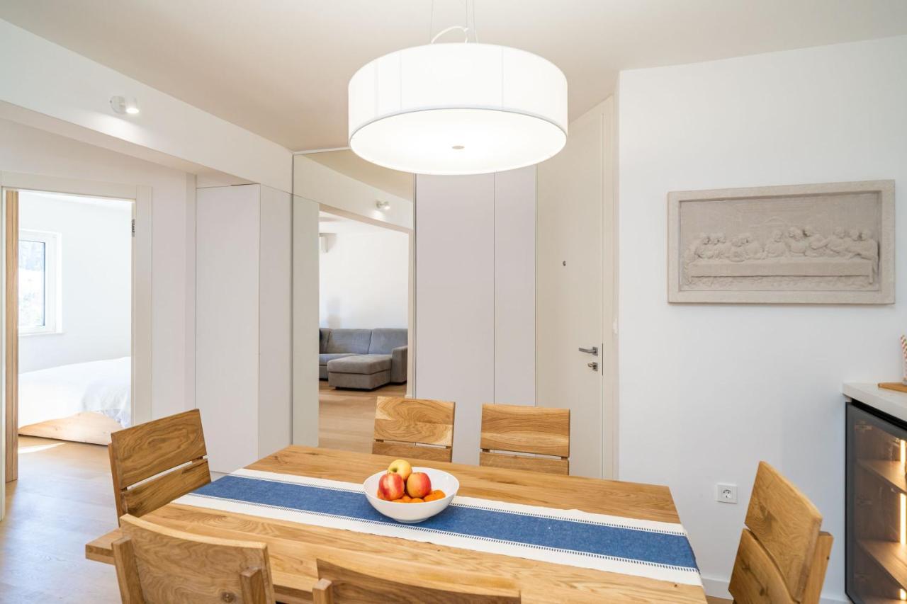 Apartment Villa Claudia ดูบรอฟนิก ภายนอก รูปภาพ