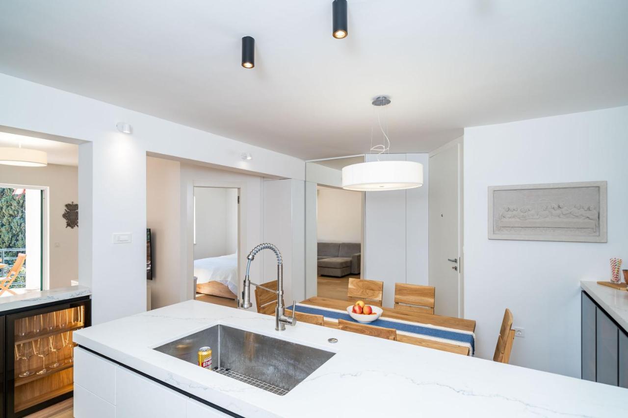 Apartment Villa Claudia ดูบรอฟนิก ภายนอก รูปภาพ